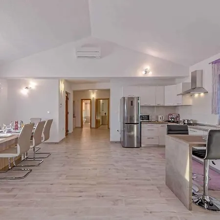 Holiday home Holiday Home In Valtura - Istrien 17453