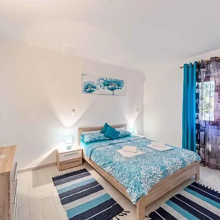 Holiday Home In Valtura/Istrien 17453