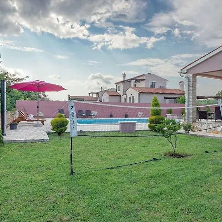 Holiday Home In Valtura/Istrien 17453